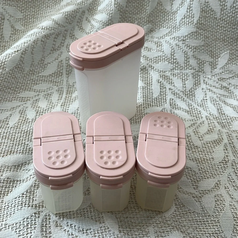 Tupperware Modular Mates Pink Spice Shakers Containers Set of 4